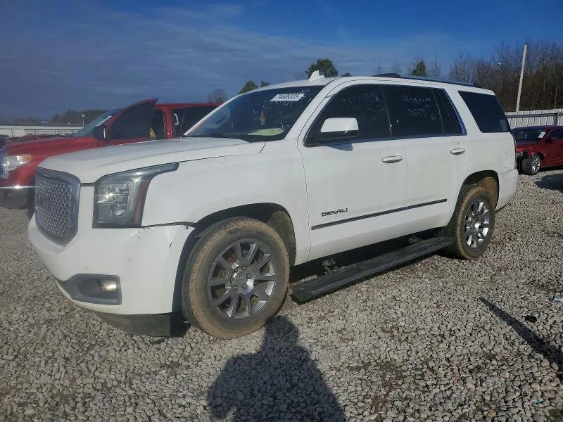 Gmc YUKON 2016 из США — купить под ключ