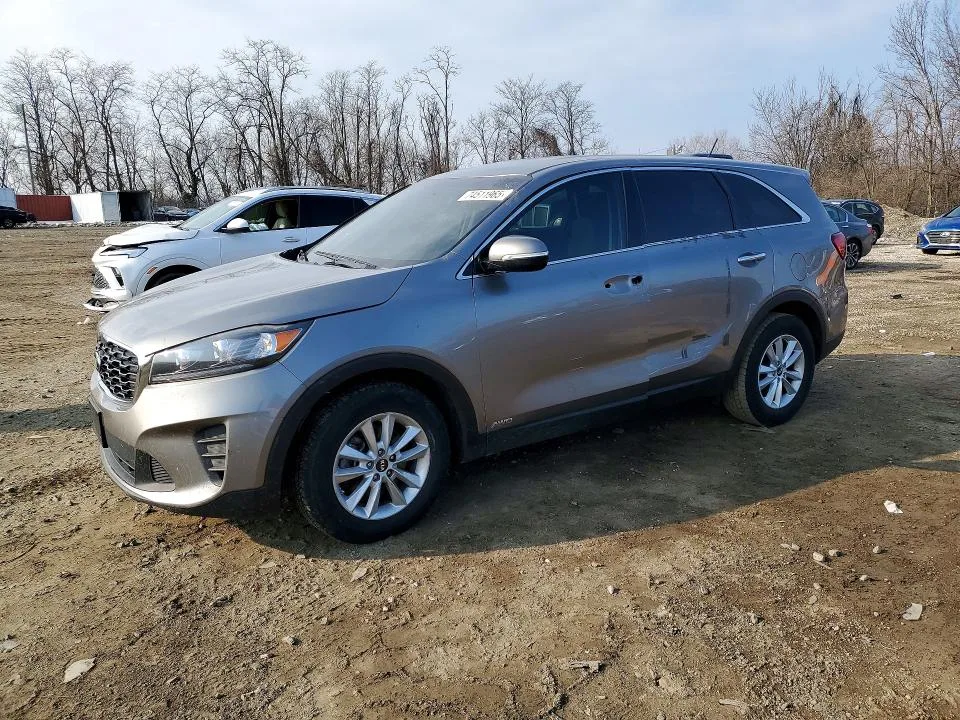KIA SORENTO 2019 из США — купить под ключ