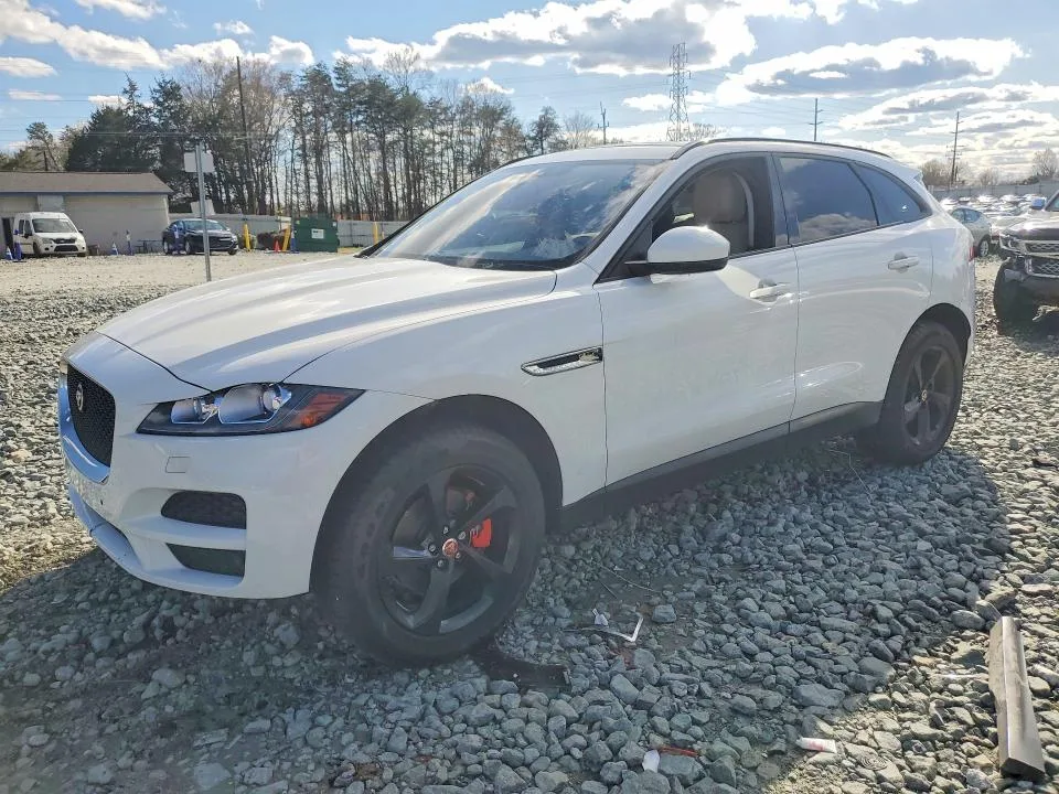 Jaguar F-PACE 2018 из США — купить под ключ