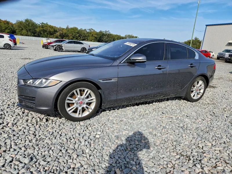 Jaguar XE 2017 из США — купить под ключ
