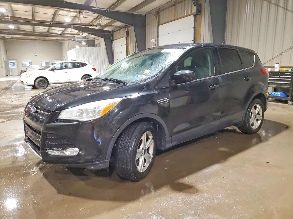Ford ESCAPE 2015 из США — купить под ключ