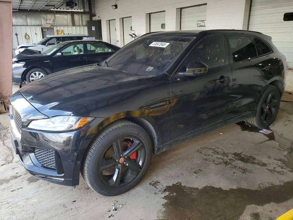 Jaguar F-PACE 2019 из США — купить под ключ