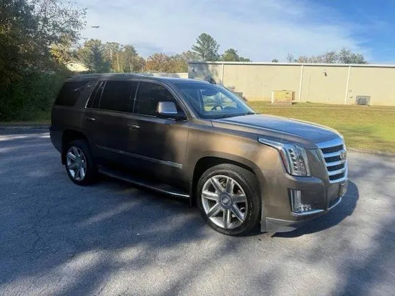 Cadillac ESCALADE 2016 из США — купить под ключ
