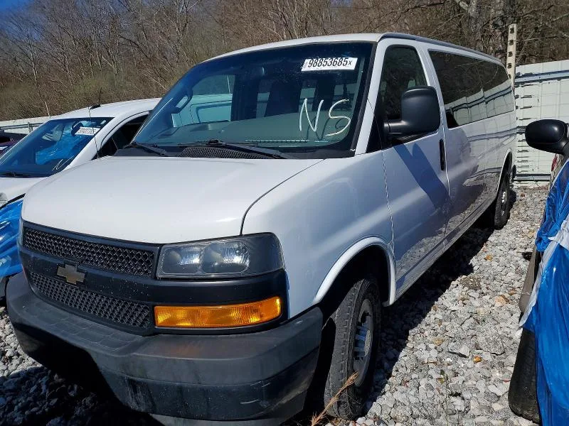 Chevrolet EXPRESS G3500 2019 из США — купить под ключ