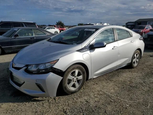Chevrolet VOLT 2017 из США — купить под ключ