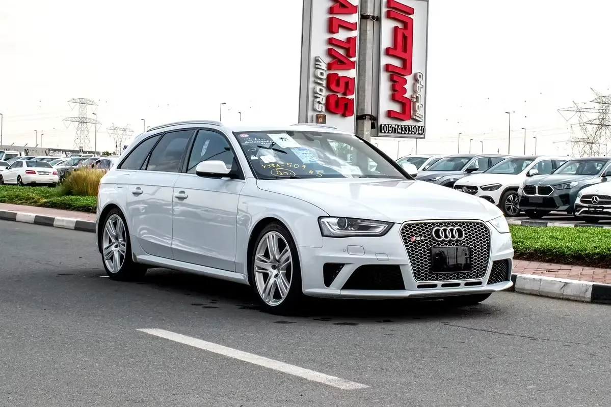 Audi RS 4 2014 из ОАЭ — купить под ключ