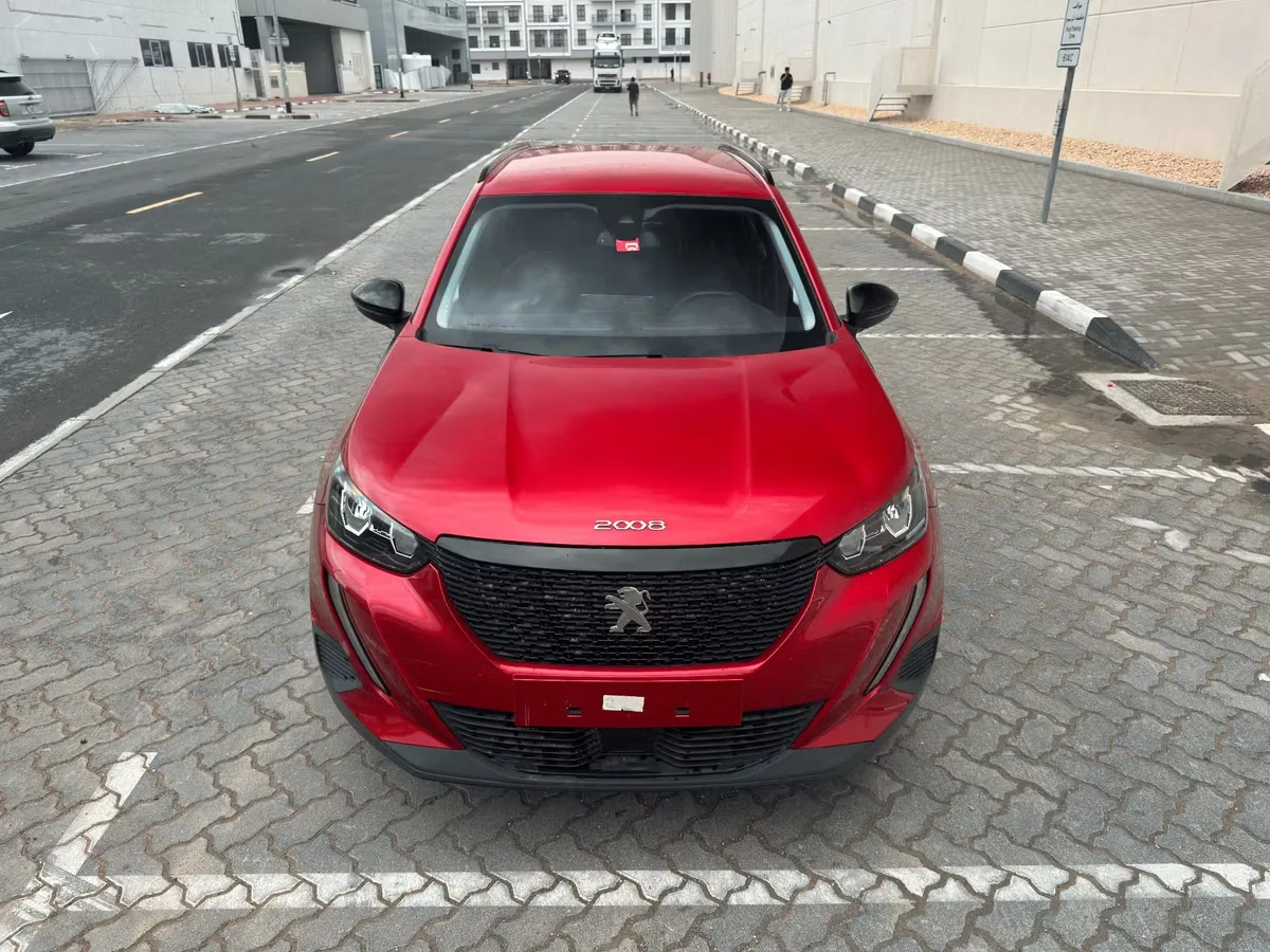 Peugeot 2008 2023 из ОАЭ — купить под ключ