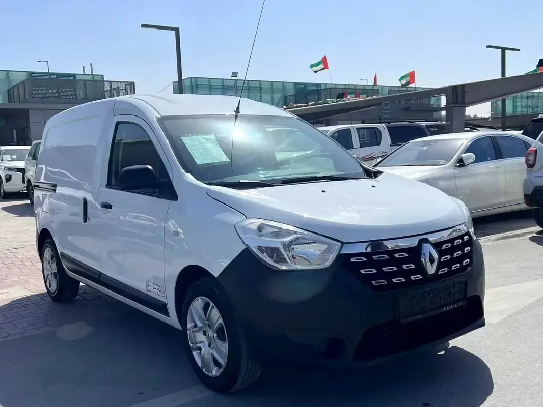 Renault Dokker 2022 из ОАЭ — купить под ключ