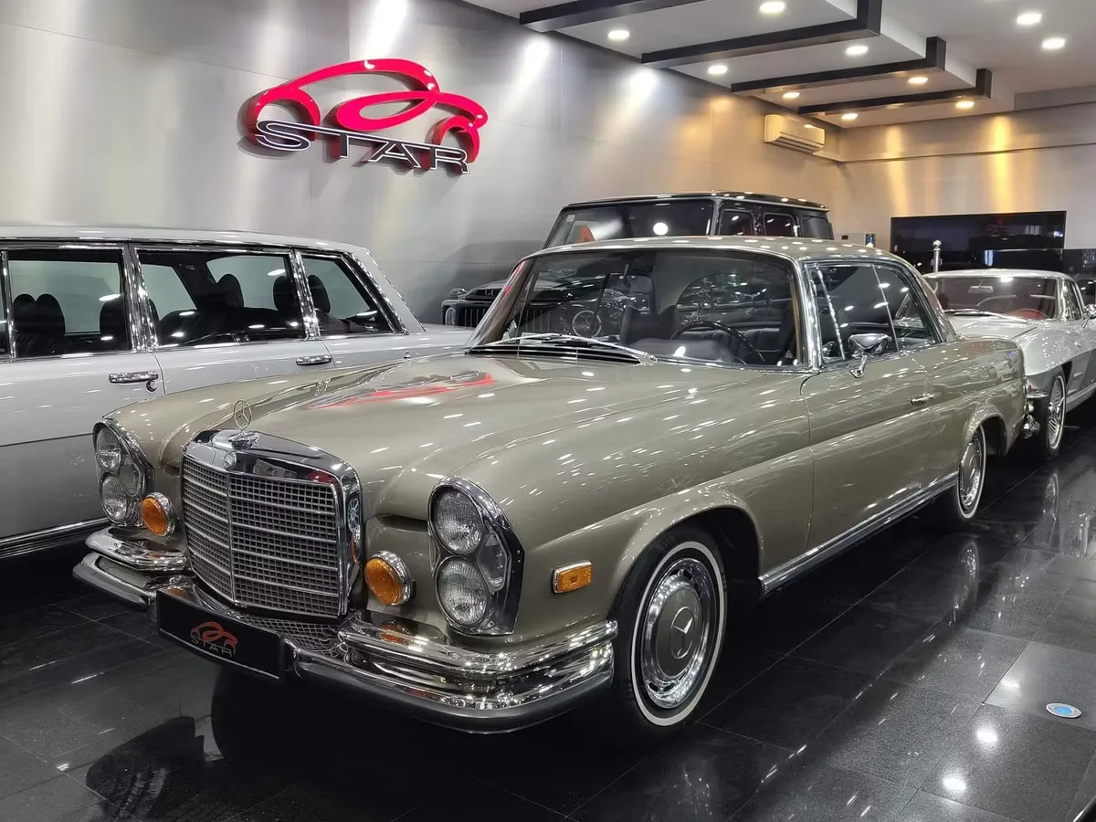 Mercedes-Benz W111 1971 из ОАЭ — купить под ключ