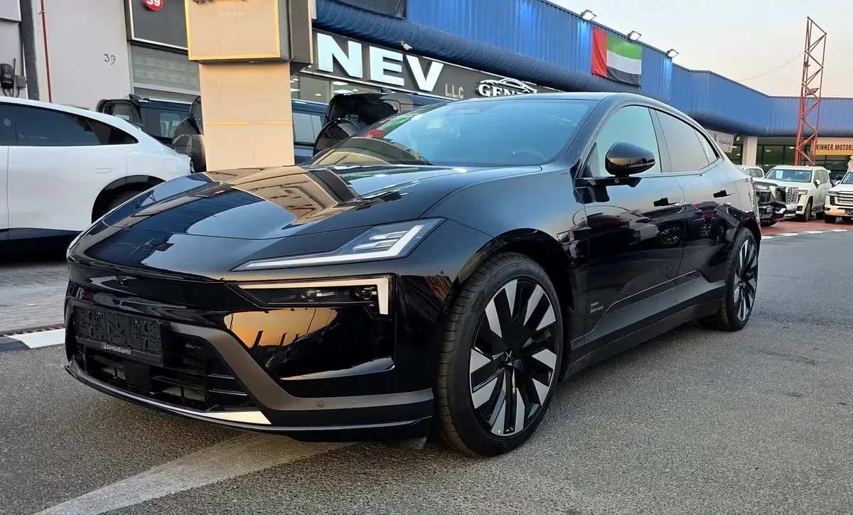 Polestar 4 2024 из ОАЭ — купить под ключ