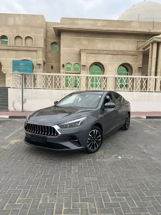 JAC J7 2023 из ОАЭ — купить под ключ