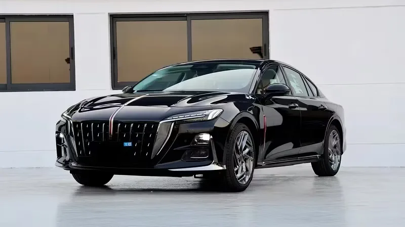 Hongqi H6 2026 из ОАЭ — купить под ключ