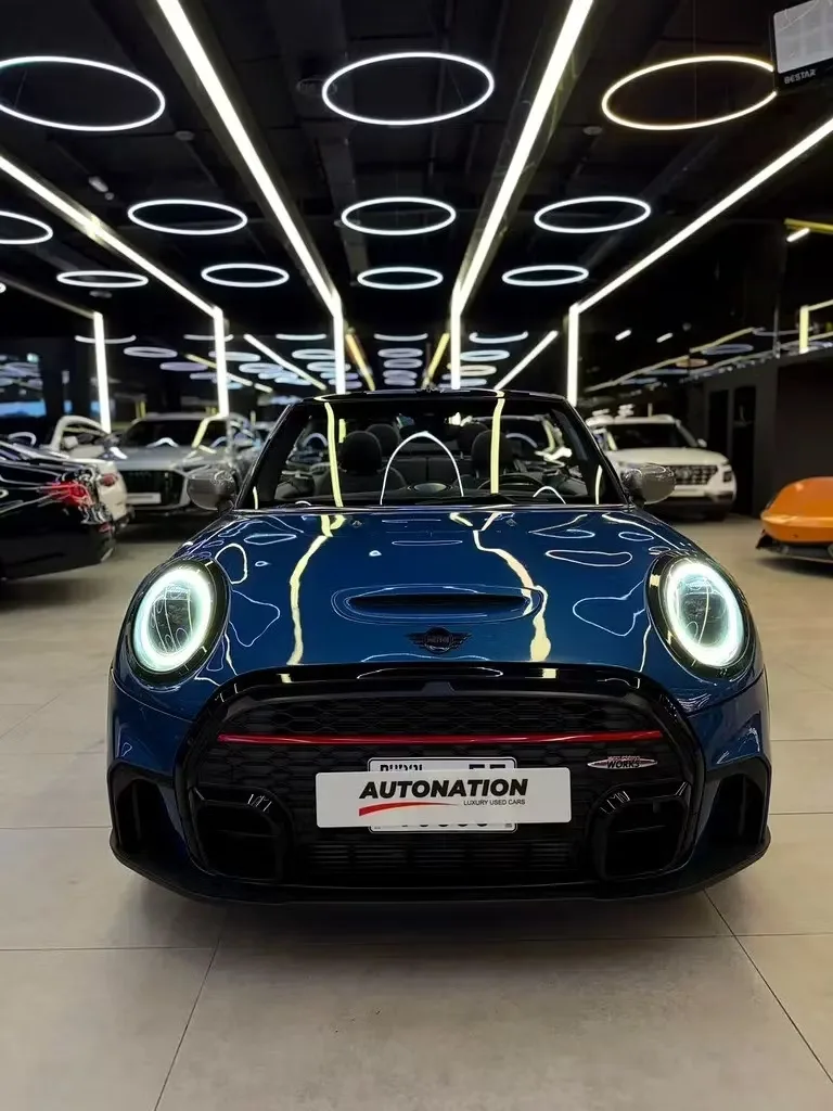 Mini Cabrio 2023 из ОАЭ — купить под ключ