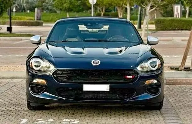 Fiat 124 Spider 2018 из ОАЭ — купить под ключ