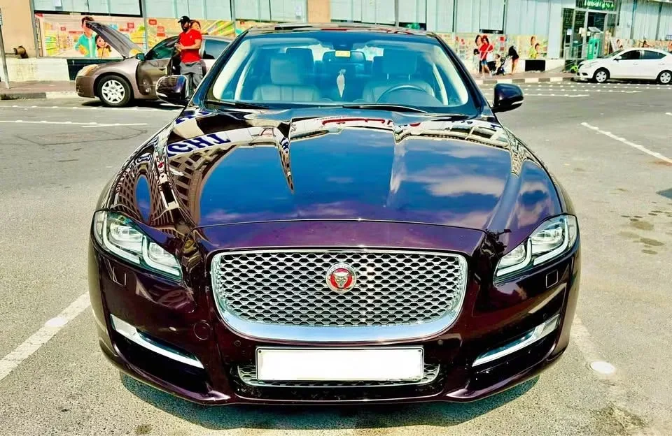 Jaguar XJ 2016 из ОАЭ — купить под ключ