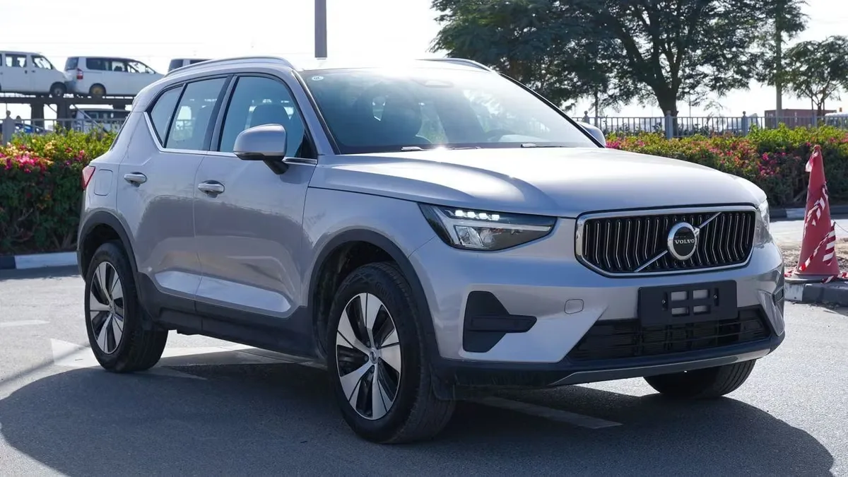 Volvo XC40 2024 из ОАЭ — купить под ключ