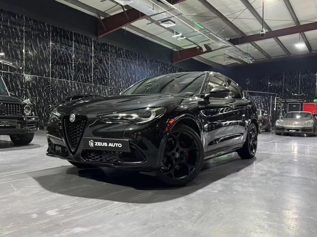 Alfa Romeo Stelvio 2024 из ОАЭ — купить под ключ