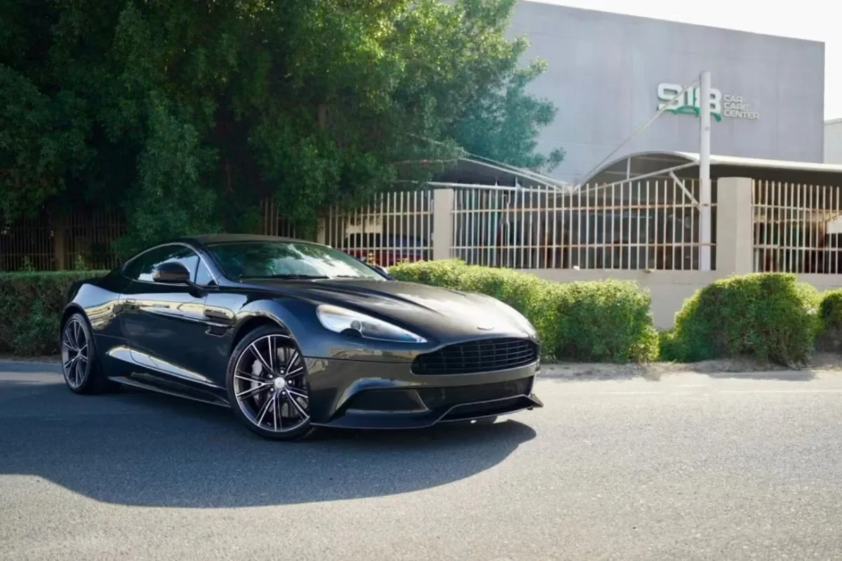 Aston Martin Vanquish 2016 из ОАЭ — купить под ключ