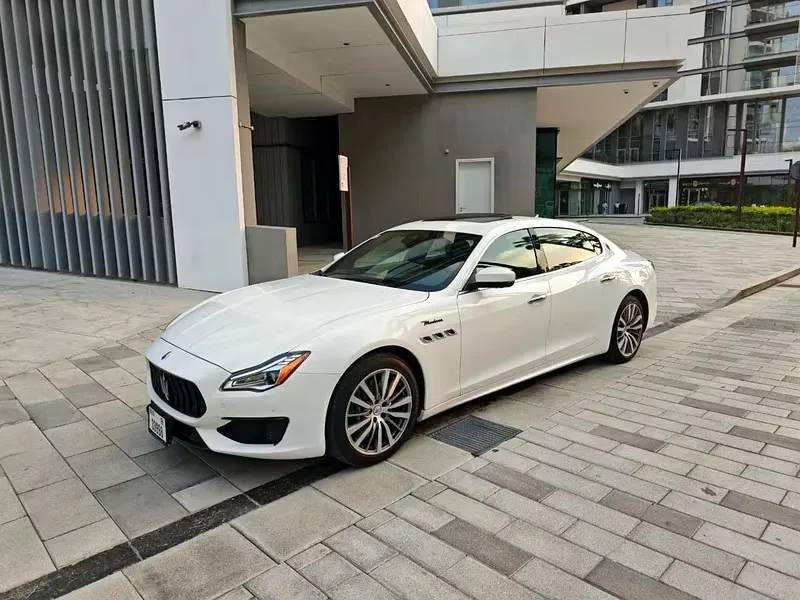 Maserati Quattroporte 2022 из ОАЭ — купить под ключ