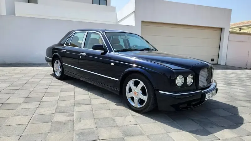 Bentley Arnage 2001 из ОАЭ — купить под ключ