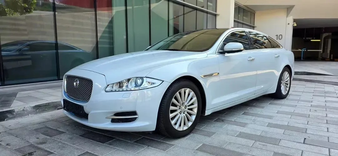 Jaguar XJ 2015 из ОАЭ — купить под ключ