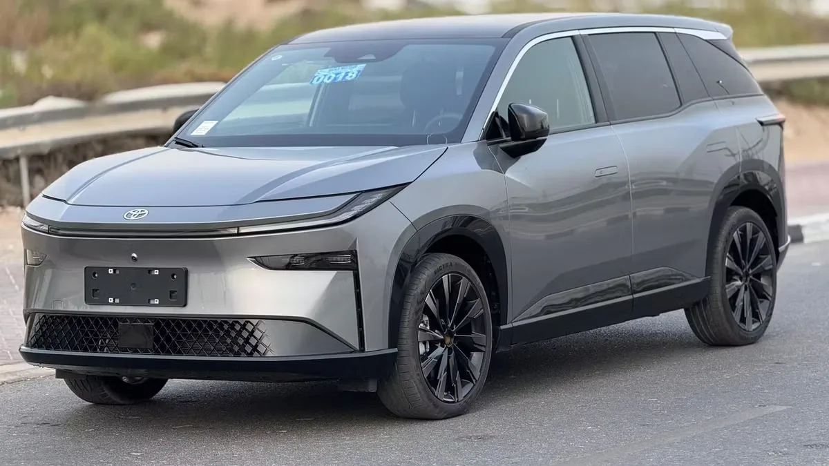 Toyota bZ3X 2025 из ОАЭ — купить под ключ