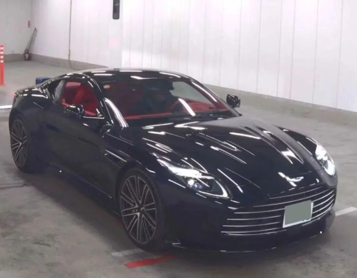 Aston Martin DB12 2024 из ОАЭ — купить под ключ