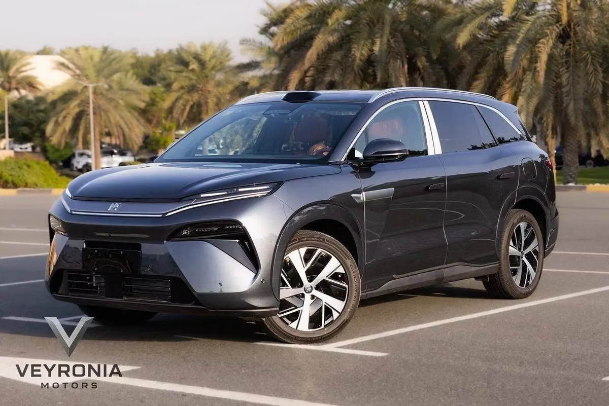 BYD Tang L 2025 из ОАЭ — купить под ключ