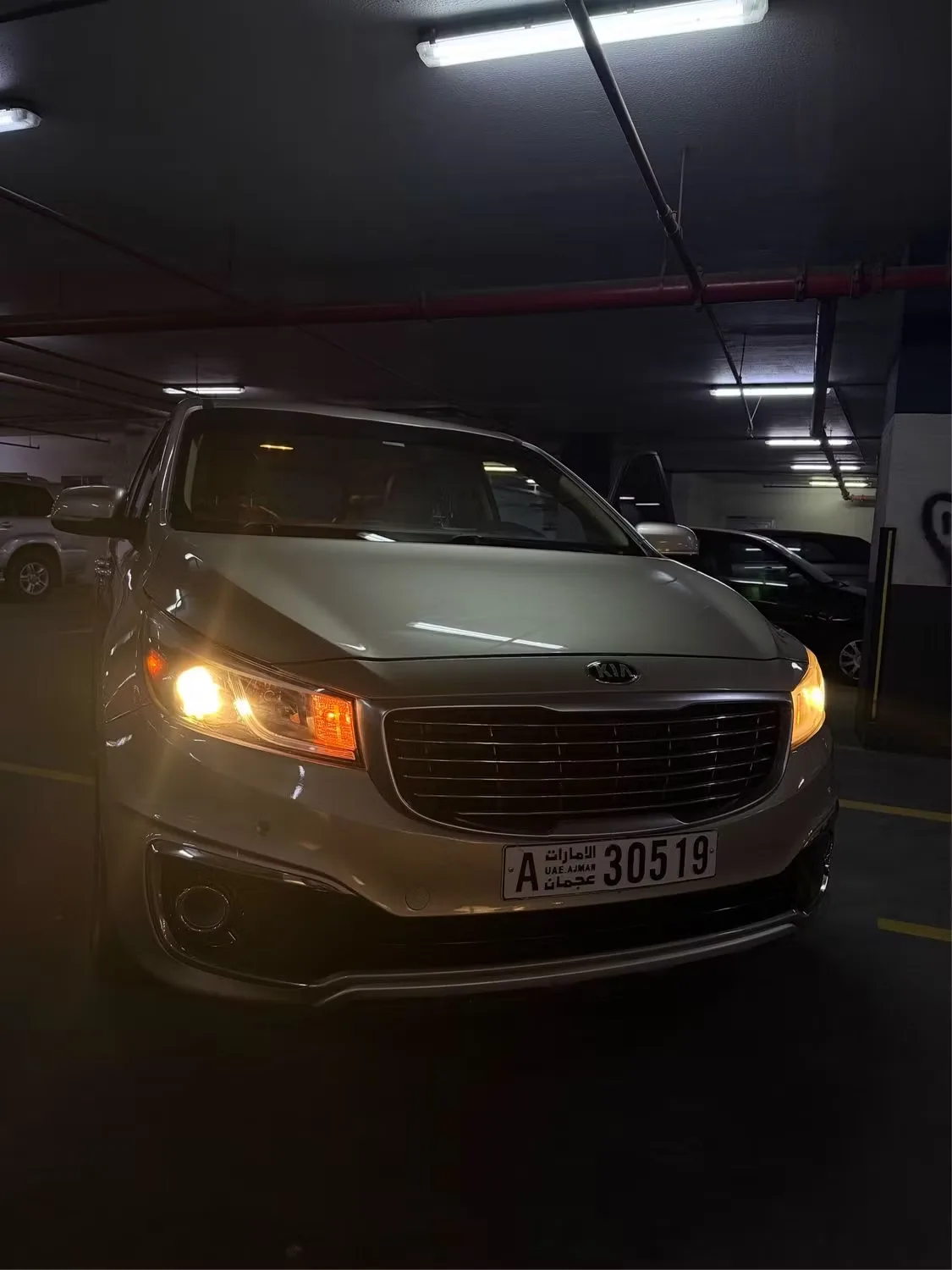 KIA Sedona 2017 из ОАЭ — купить под ключ