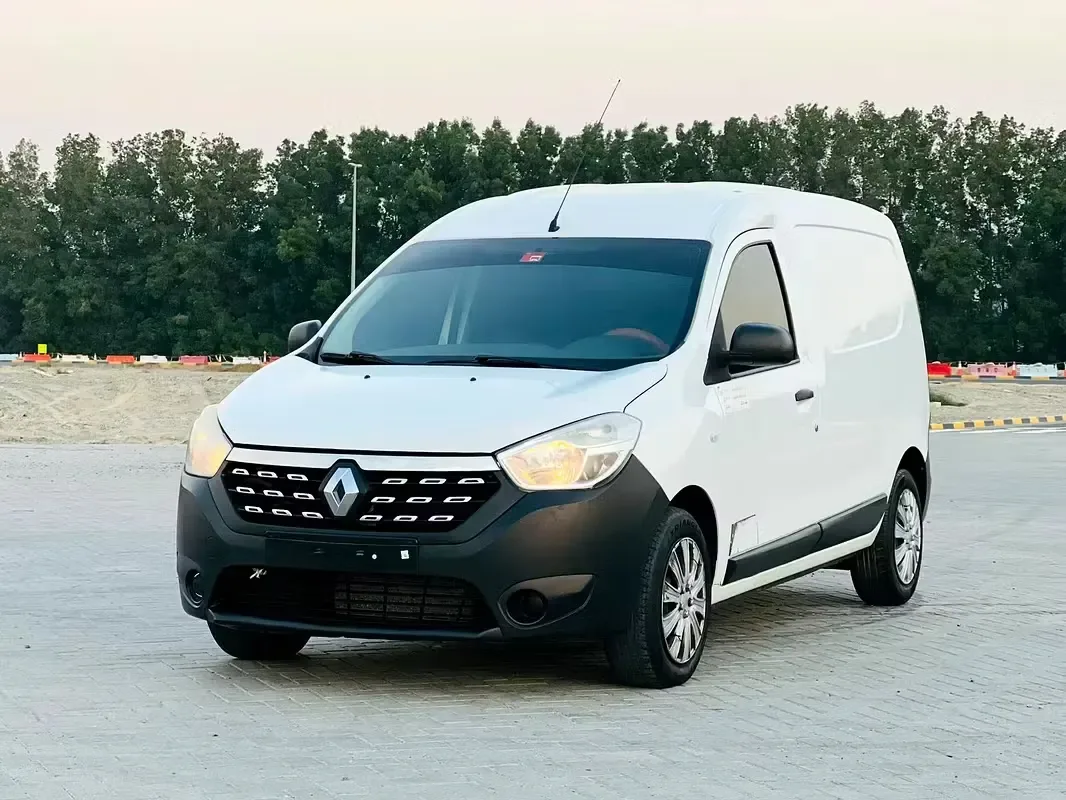 Renault Dokker 2022 из ОАЭ — купить под ключ