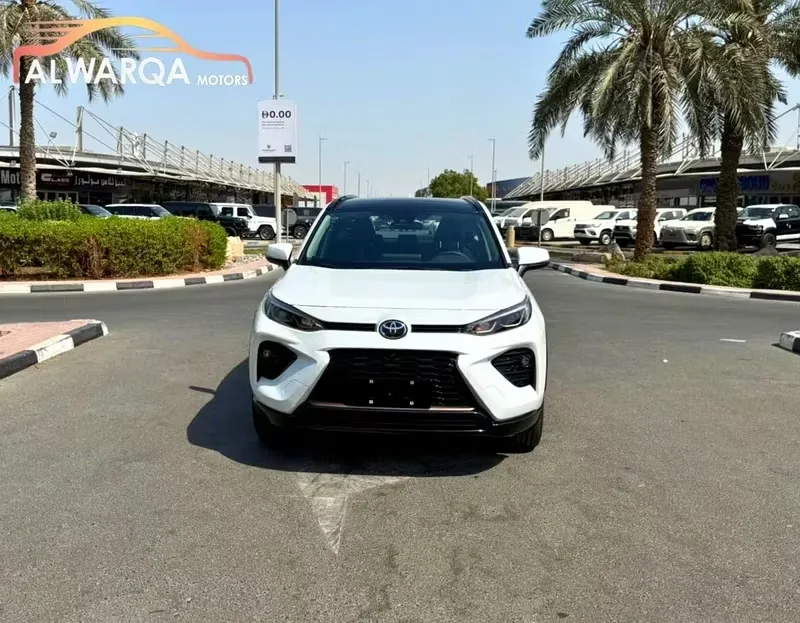 Toyota Wildlander 2025 из ОАЭ — купить под ключ