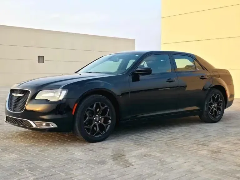 Chrysler 300 2019 из ОАЭ — купить под ключ