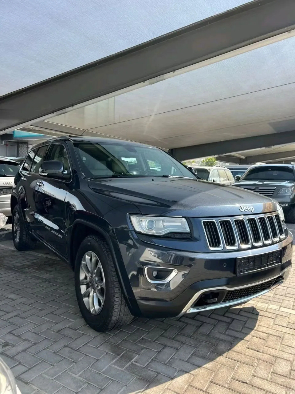 Jeep Cherokee 2014 из ОАЭ — купить под ключ