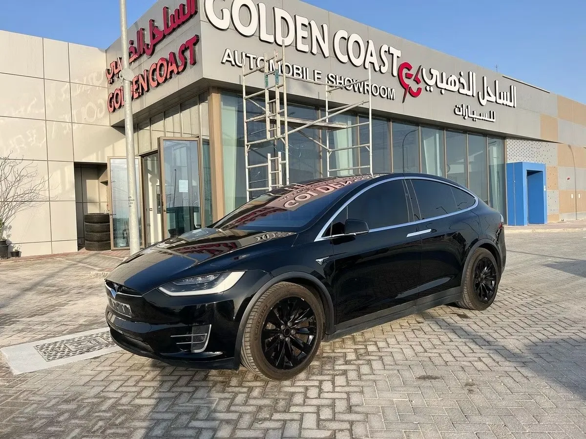 Tesla Model X 2018 из ОАЭ — купить под ключ