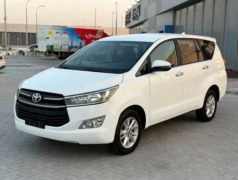 Toyota Innova 2020 из ОАЭ — купить под ключ
