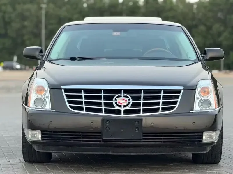 Cadillac DTS 2008 из ОАЭ — купить под ключ