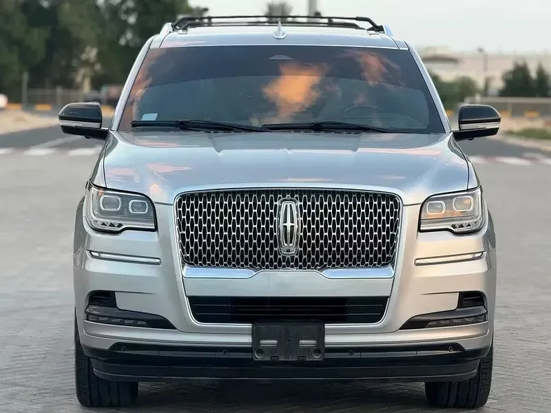 Lincoln Navigator 2024 из ОАЭ — купить под ключ