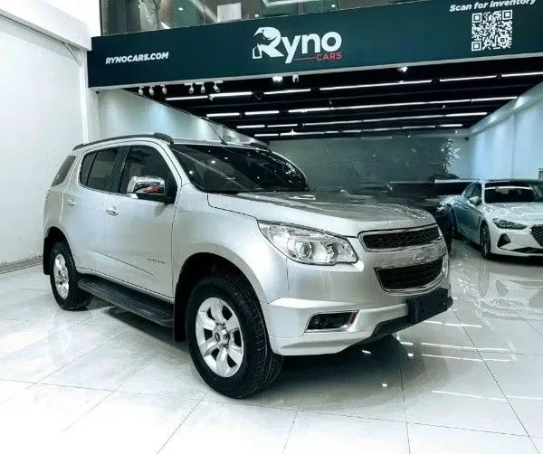 Chevrolet TrailBlazer 2013 из ОАЭ — купить под ключ