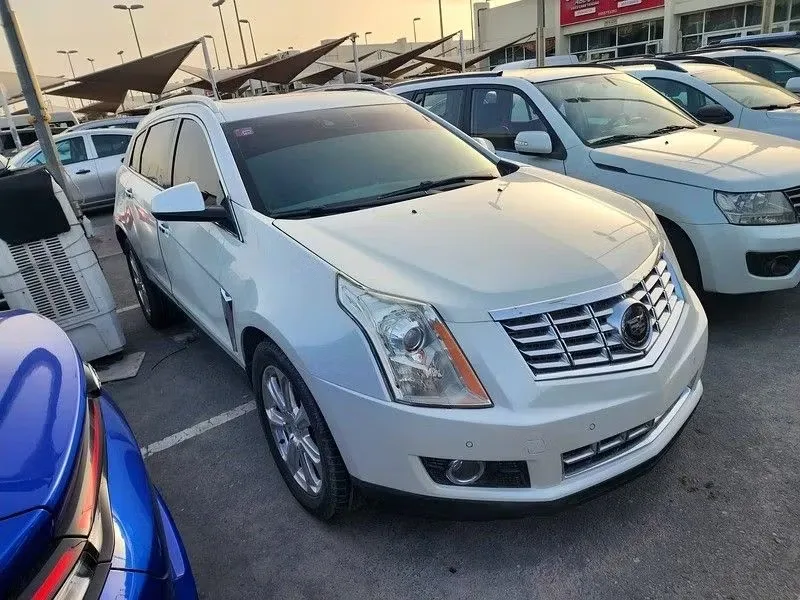 Cadillac SRX 2014 из ОАЭ — купить под ключ