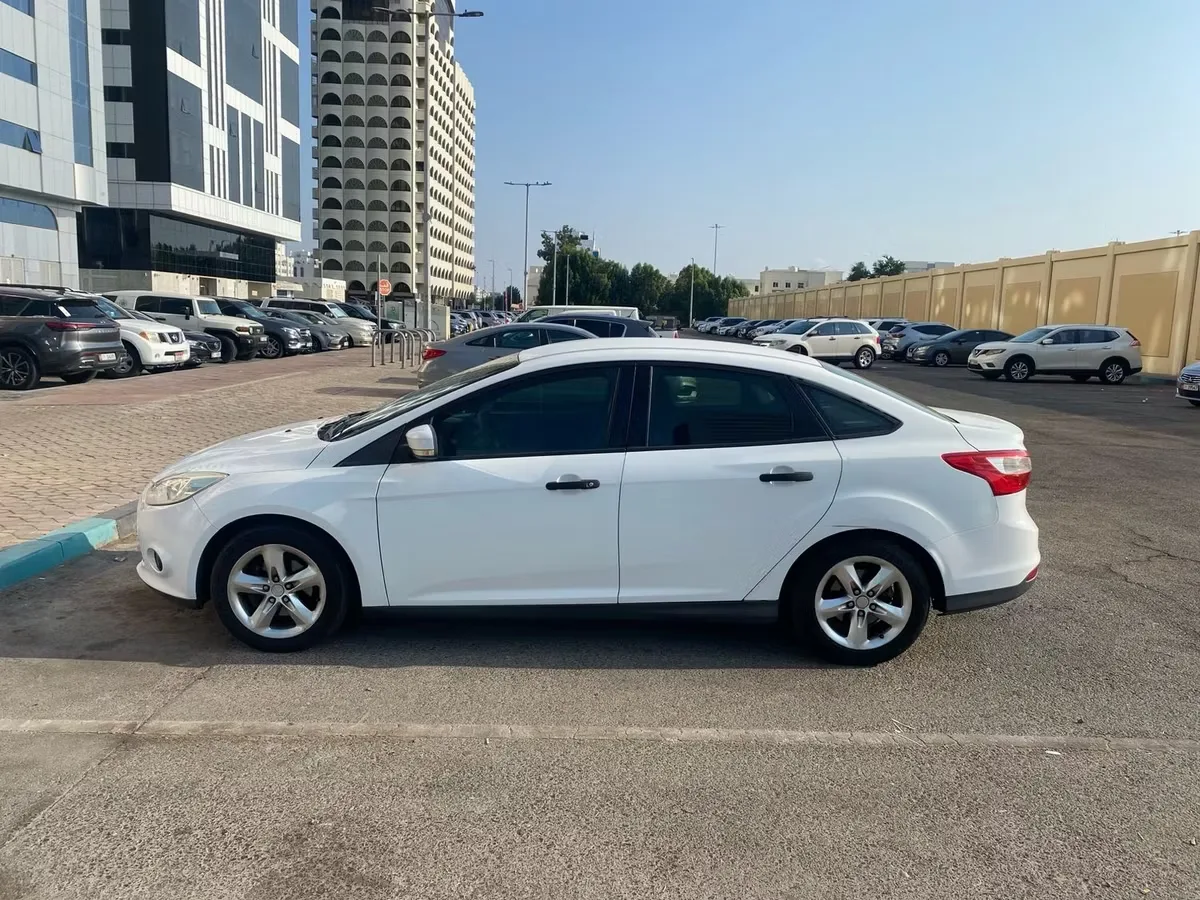 Ford Focus 2013 из ОАЭ — купить под ключ