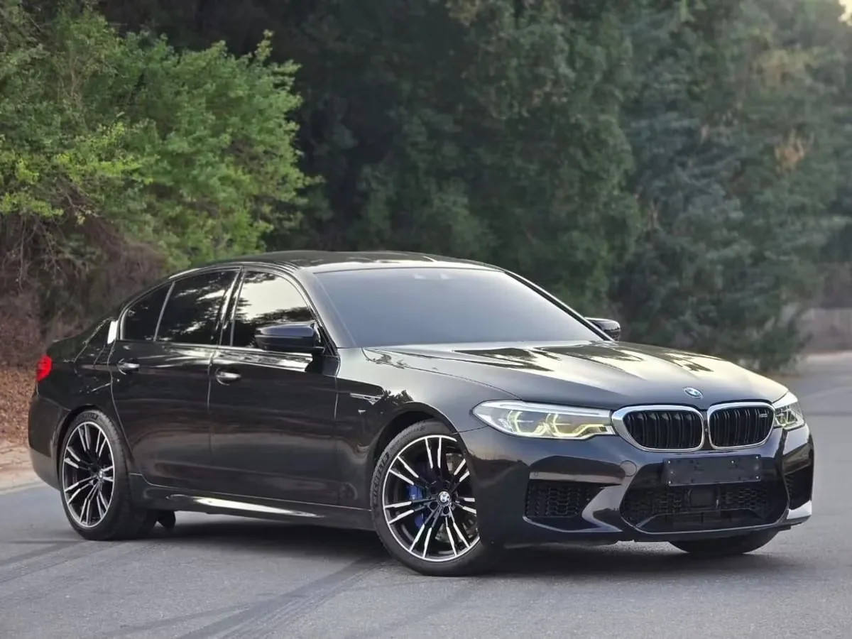 BMW M5 2019 из ОАЭ — купить под ключ