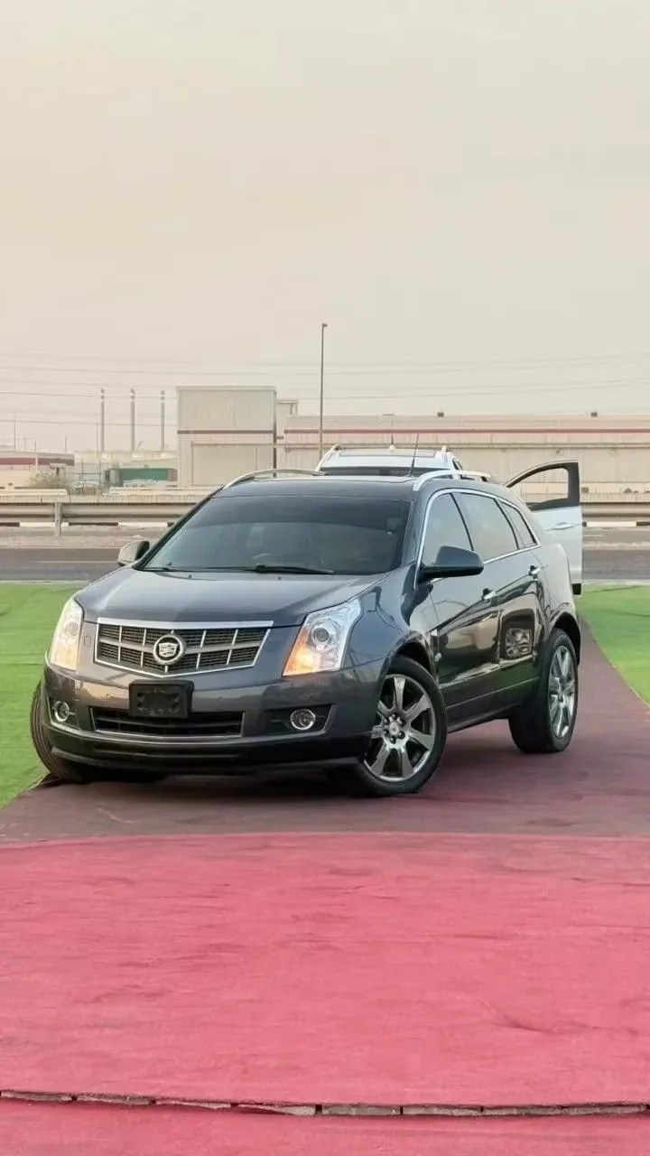 Cadillac SRX 2010 из ОАЭ — купить под ключ