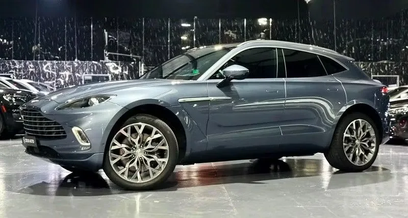 Aston Martin DBX 2021 из ОАЭ — купить под ключ