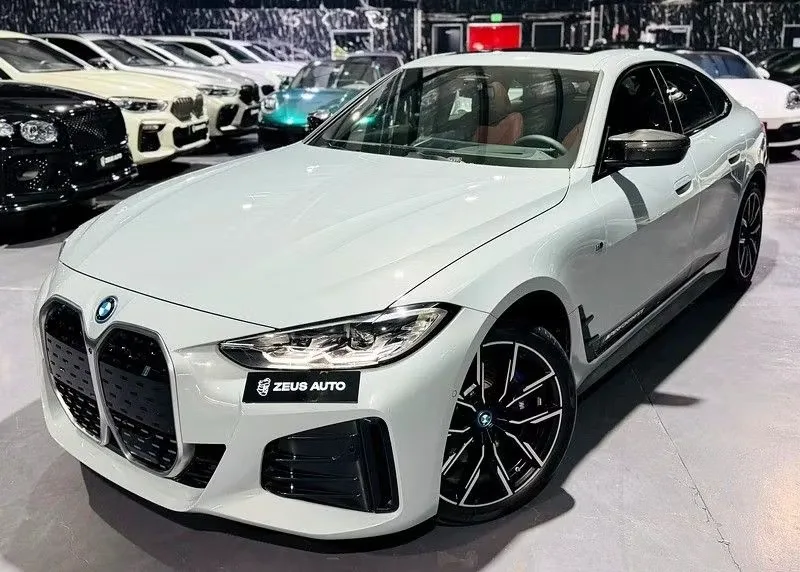 BMW i4 2024 из ОАЭ — купить под ключ
