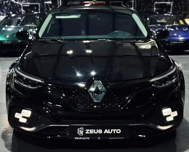 Renault Megane RS 2023 из ОАЭ — купить под ключ