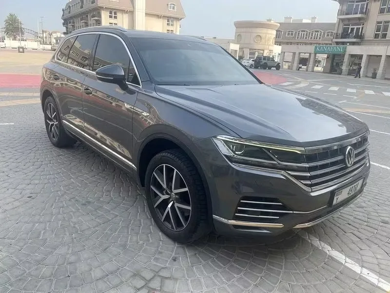 Volkswagen Touareg 2019 из ОАЭ — купить под ключ