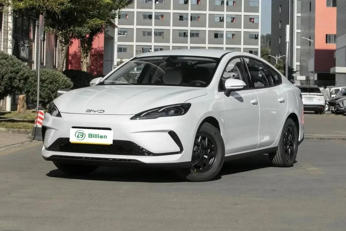BYD Seal 2025 из ОАЭ — купить под ключ