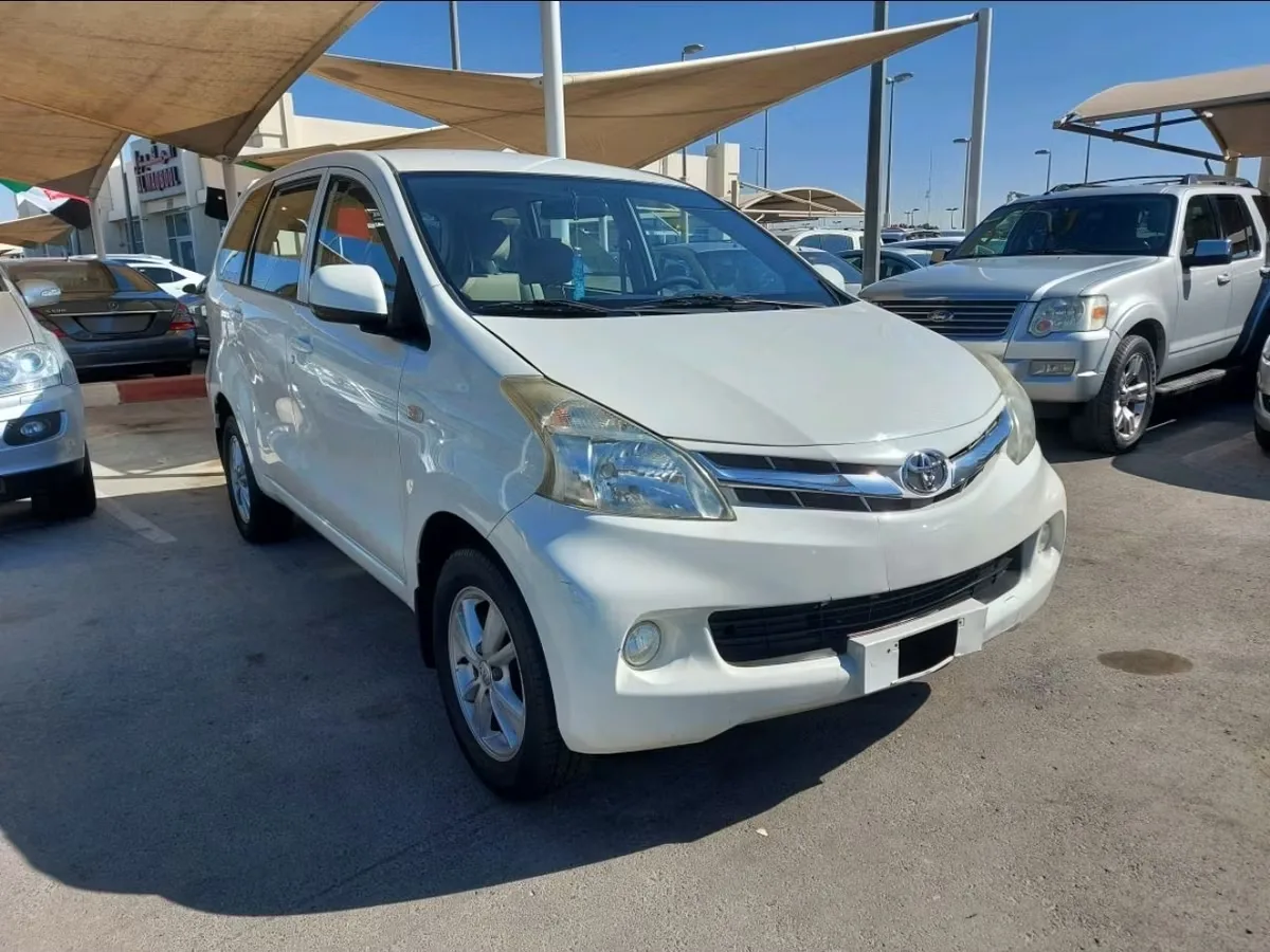 Toyota Avanza 2015 из ОАЭ — купить под ключ