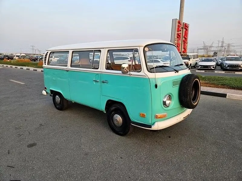 Volkswagen Type 2 1971 из ОАЭ — купить под ключ