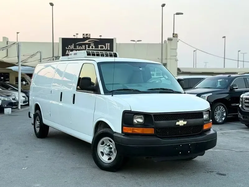 Chevrolet Express 2016 из ОАЭ — купить под ключ